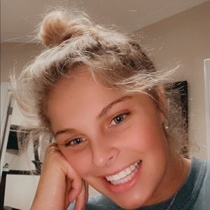 Meet your Posher, Blake